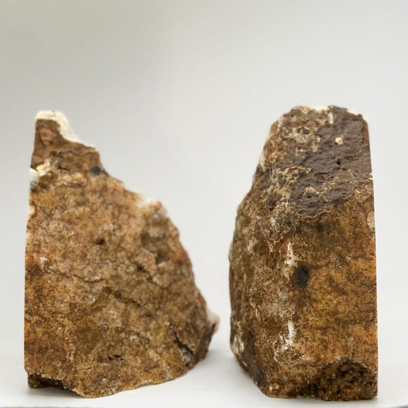 Pink Amethyst Bookends: Experience the Power of Love and Positivity (AI) - Picture 7 of 10